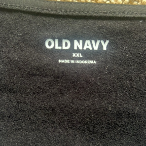 NWT - Black Long sleeve shirt - Old Navy - Picture 2 of 3
